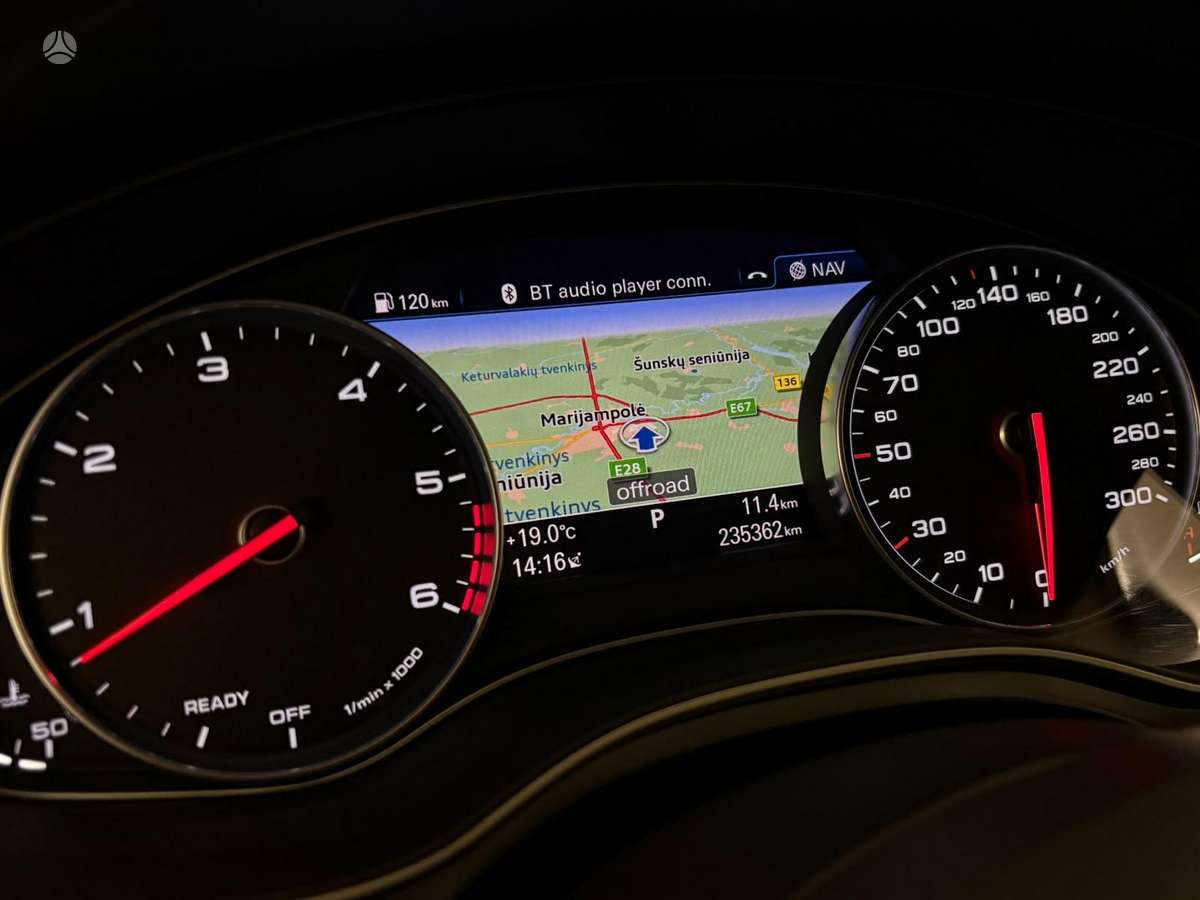 Audi A6, 3.0 l., Седан