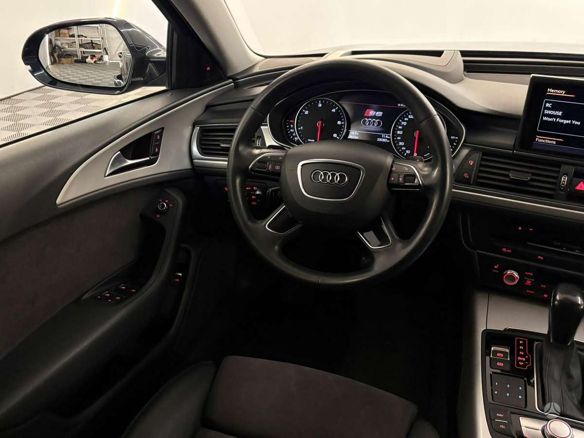 Audi A6, 3.0 l., Седан