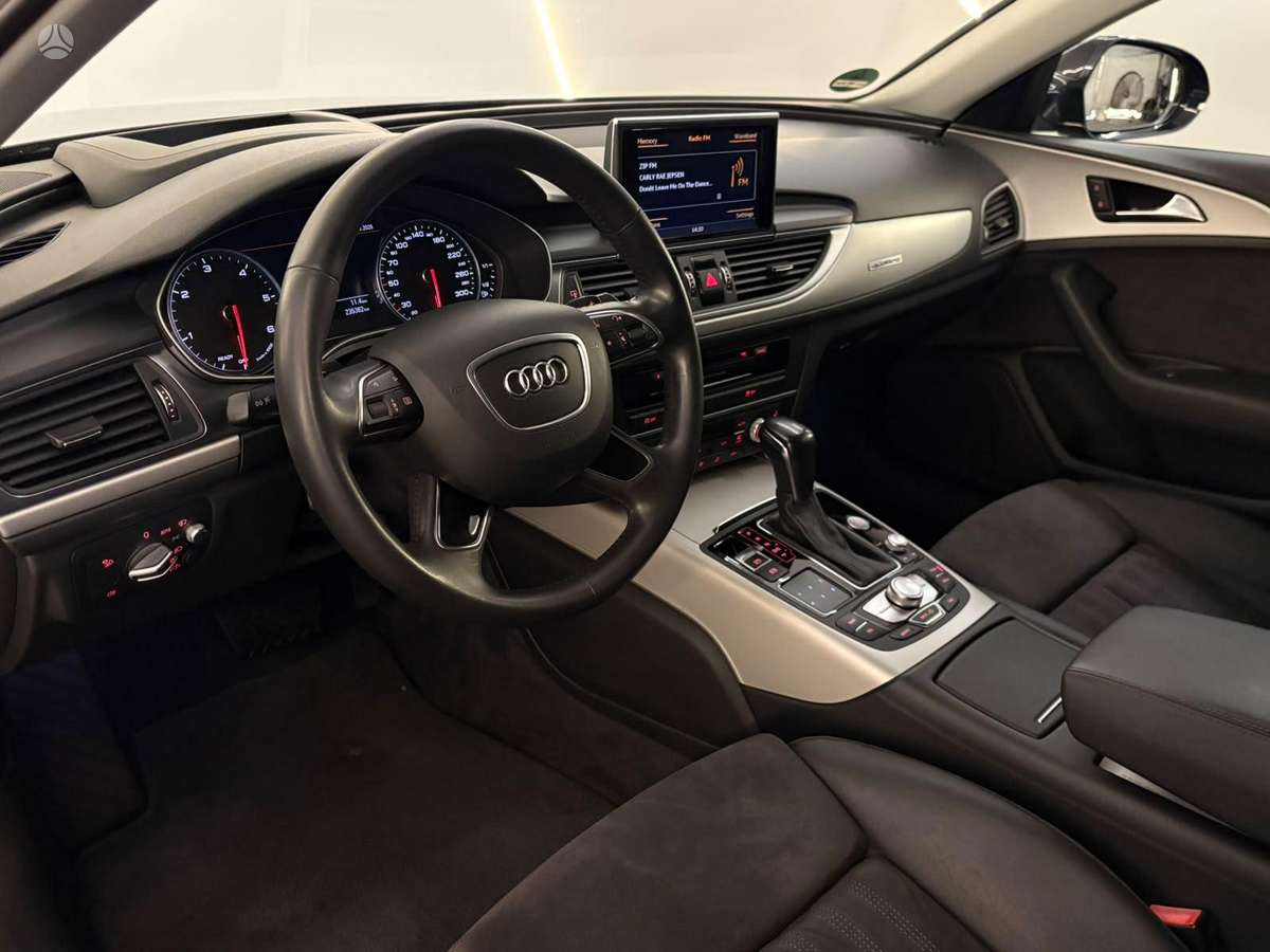 Audi A6, 3.0 l., Седан