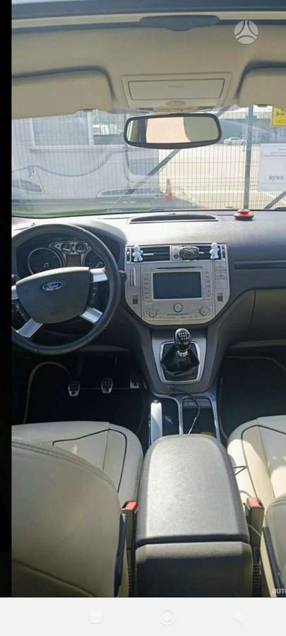 Ford Kuga 2009 — photo 8
