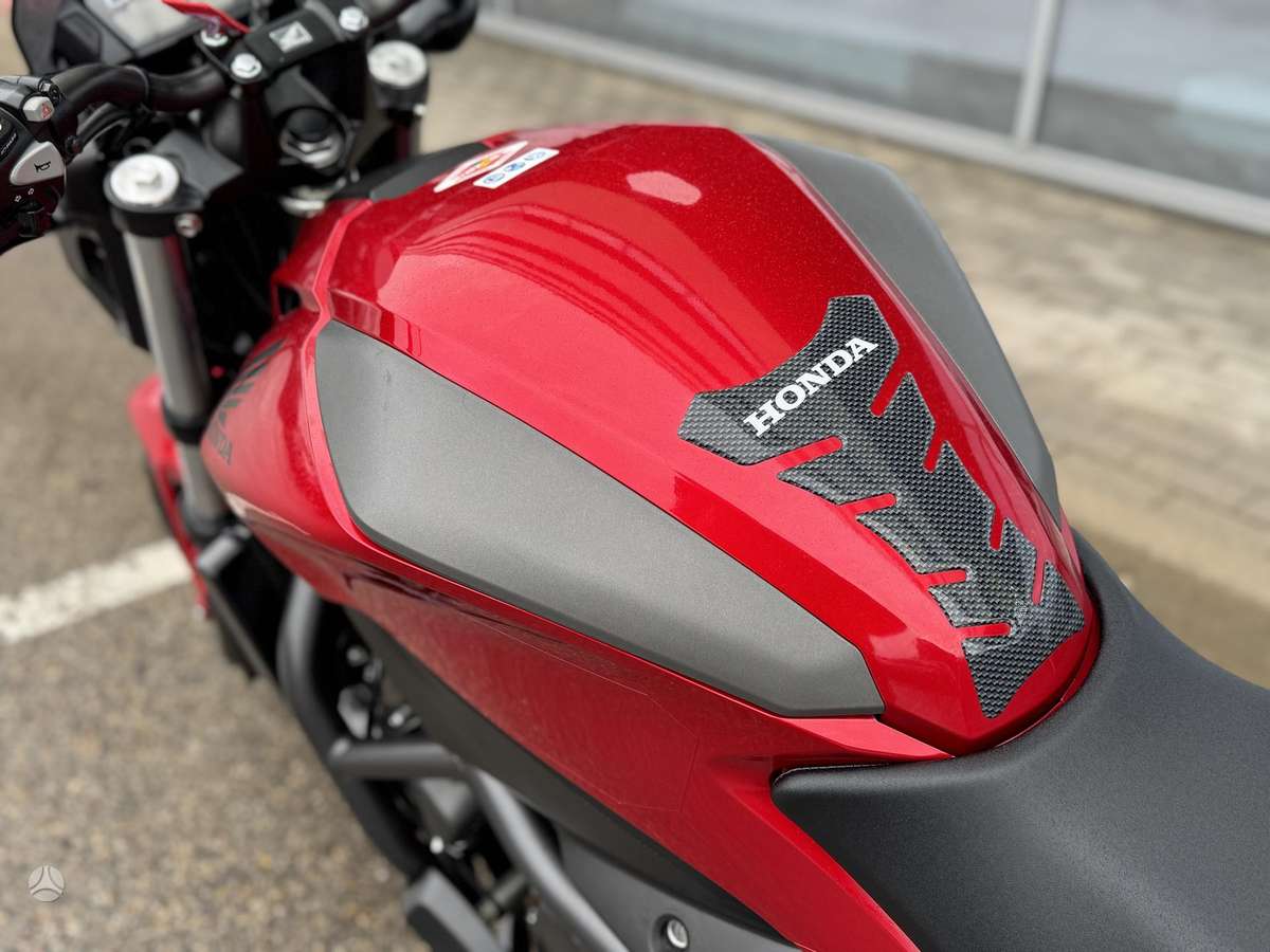 Honda NC 750cc, street / classic