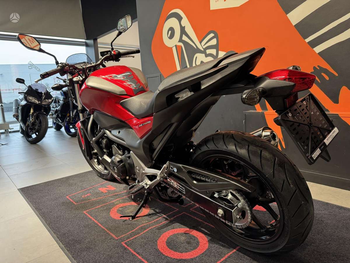 Honda NC 750cc, street / classic