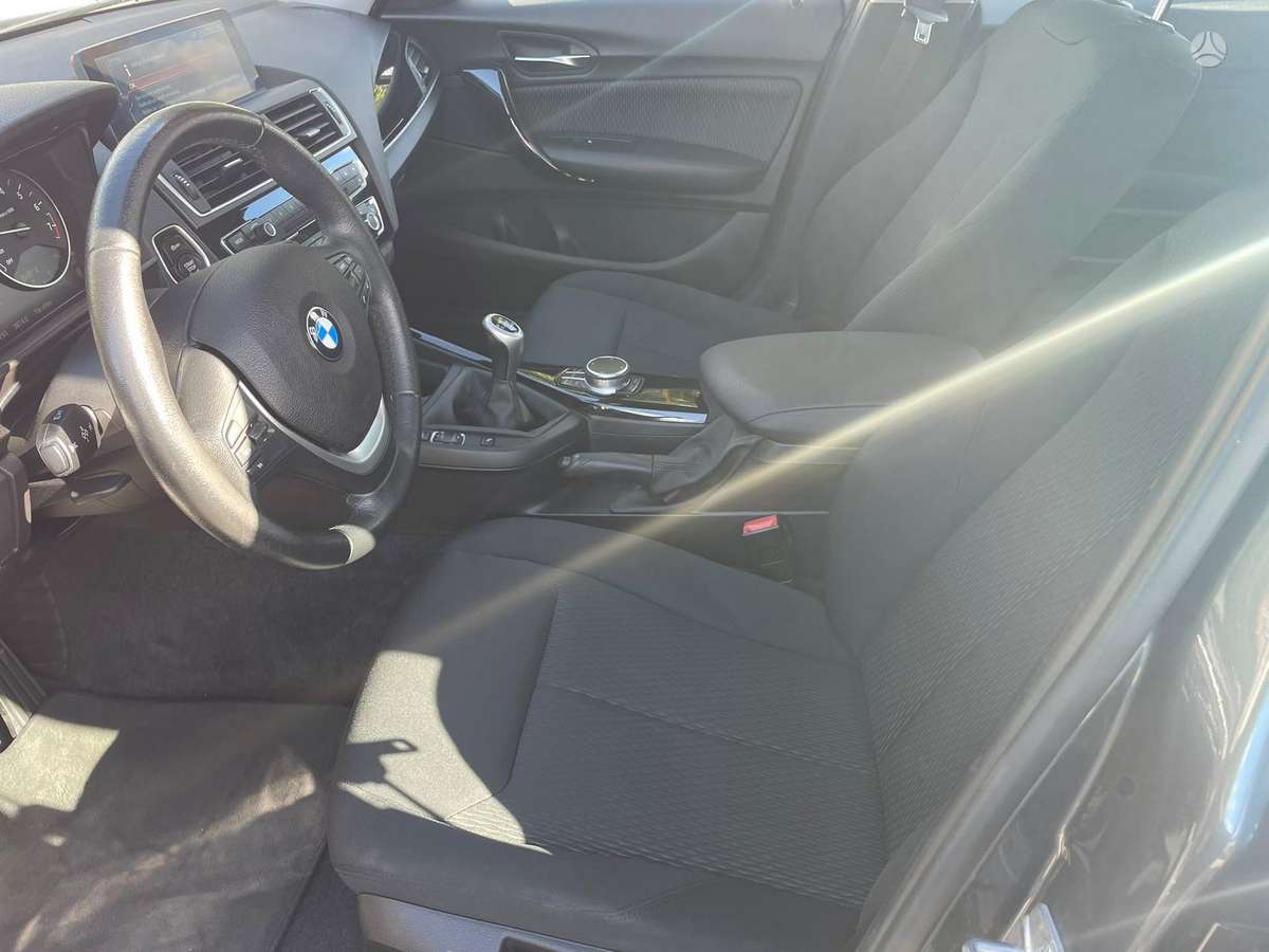 BMW 118, 1.5 l., Хэтчбек