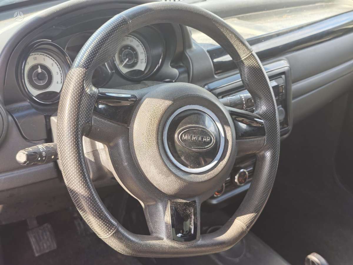 Microcar DUE, 0.5 l., Хэтчбек