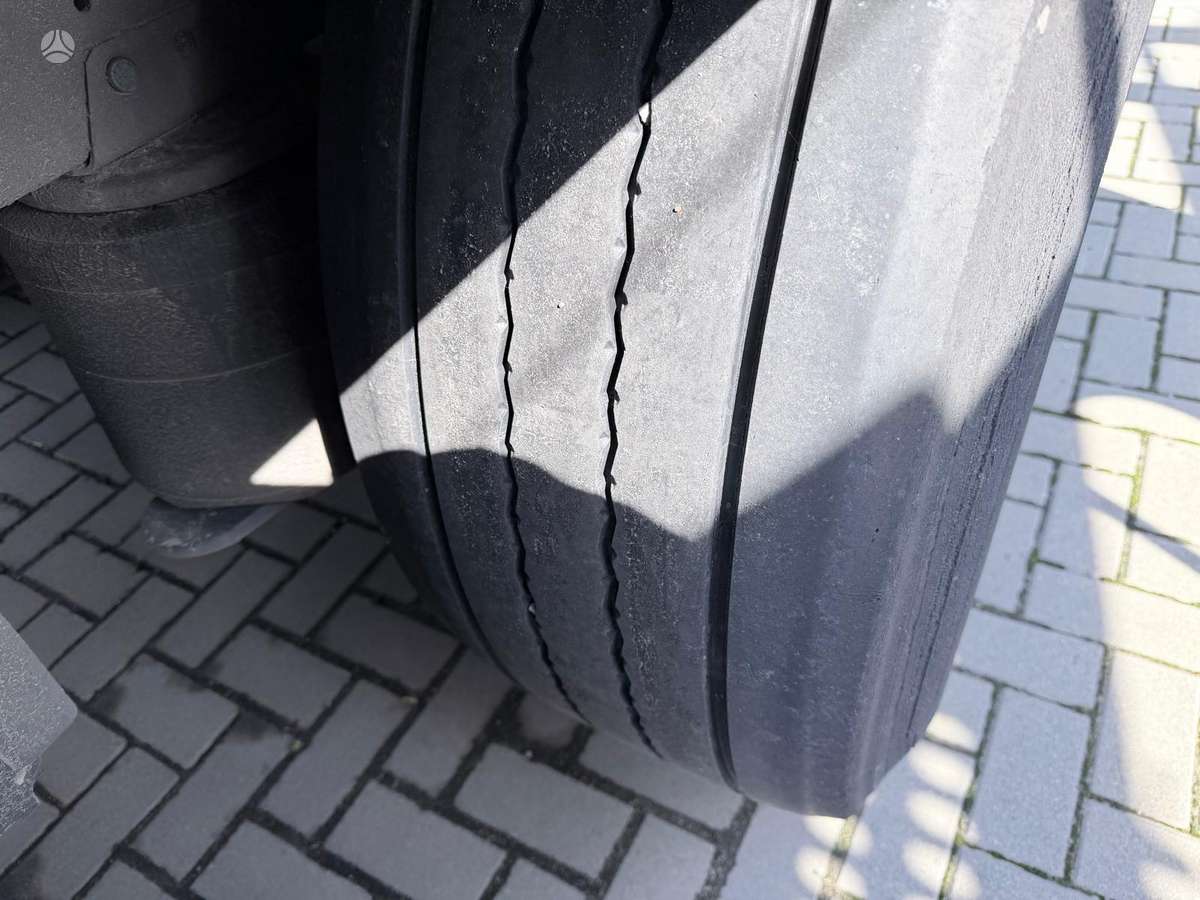 Schmitz SCB*S3T, užuolaidinės / tentinės