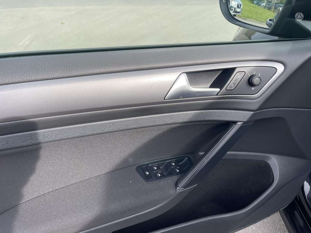 Volkswagen Golf, 1.6 l., Универсал
