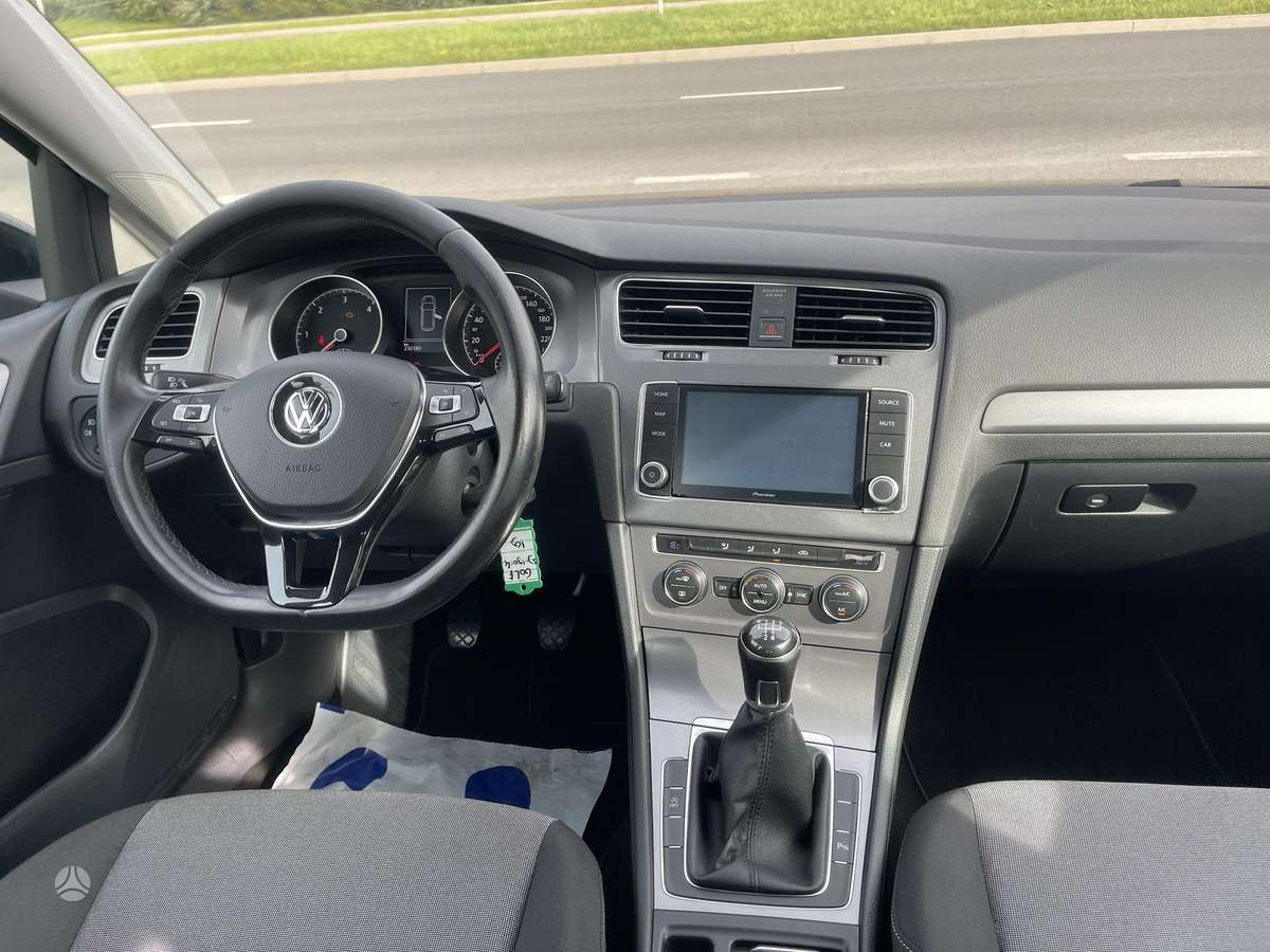 Volkswagen Golf, 1.6 l., Универсал