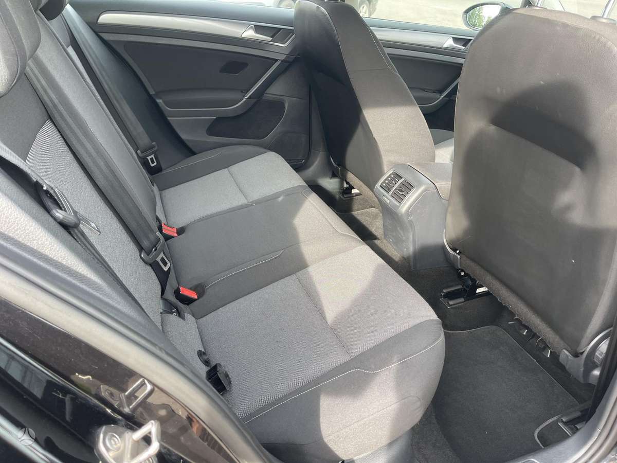 Volkswagen Golf, 1.6 l., Универсал