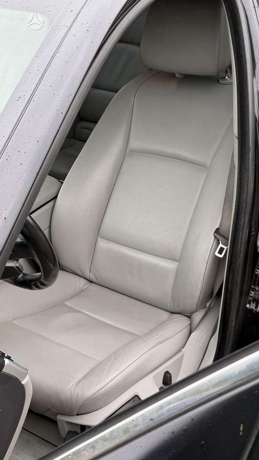 BMW 525, 2.0 l., wagon