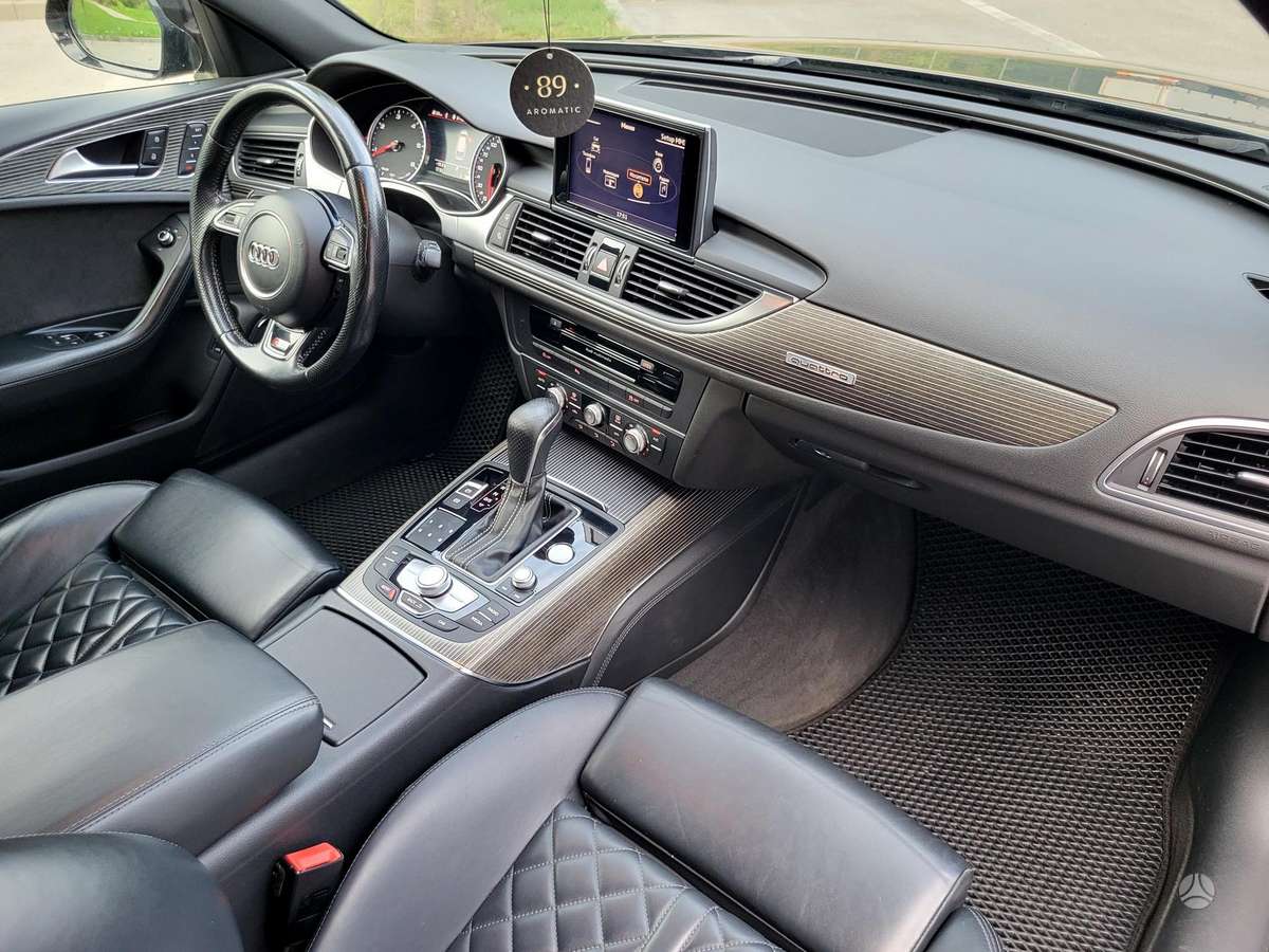 Audi A6, 3.0 l., wagon