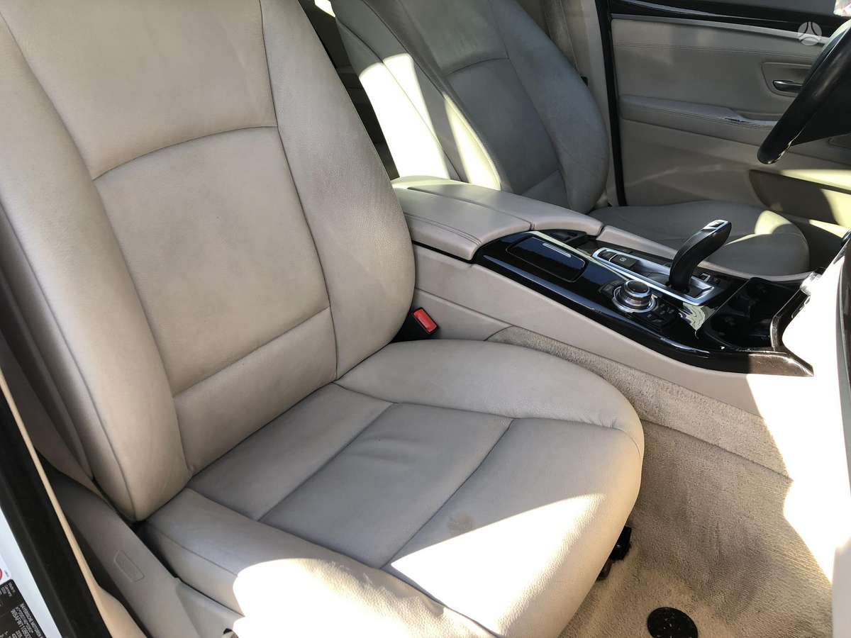 BMW 520, 2.0 l., Седан