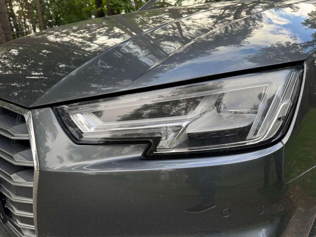 Audi S4, 3.0 l., Седан