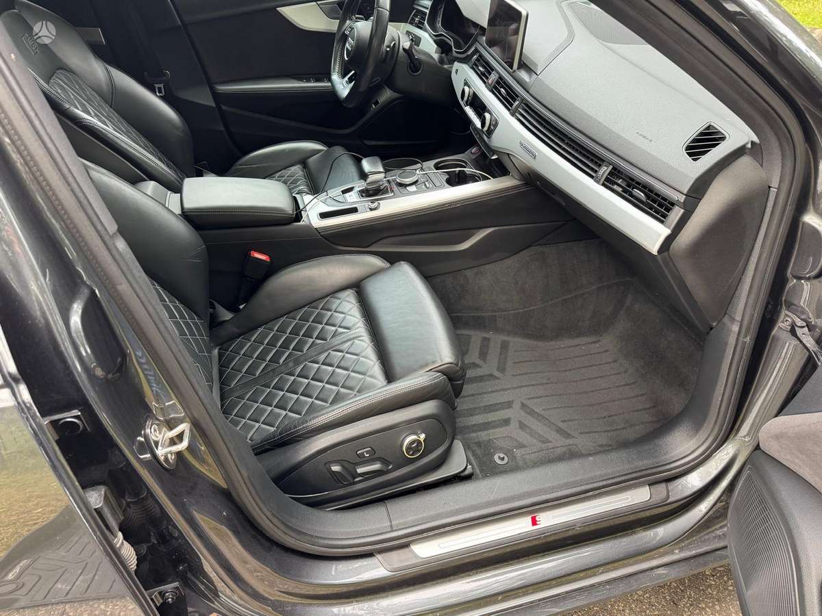 Audi S4, 3.0 l., Седан