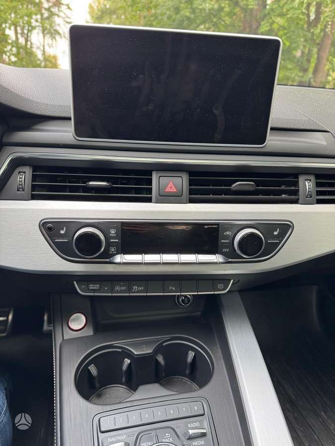 Audi S4, 3.0 l., Седан