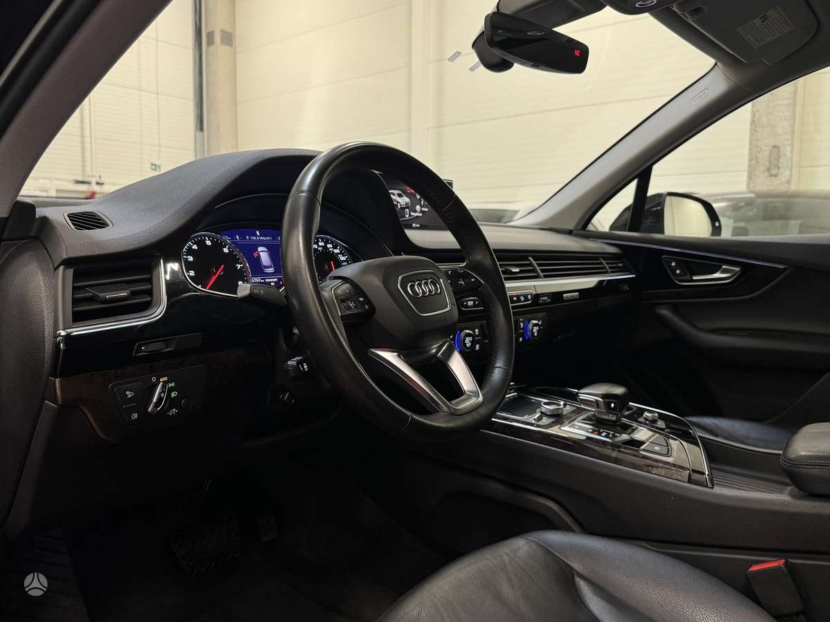 Audi Q7, 3.0 l., Внедорожник / Кроссовер