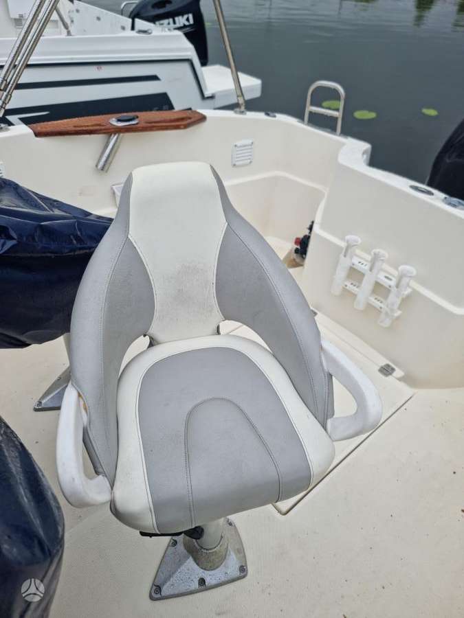 Quicksilver 635 Commander, яхты / катера