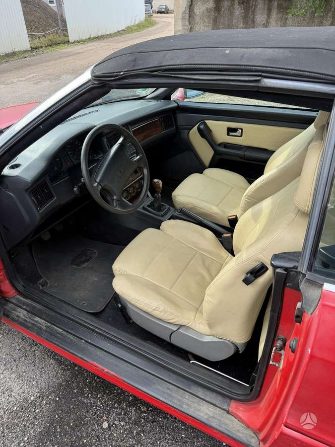 Audi Cabriolet, 2.3 l., convertible