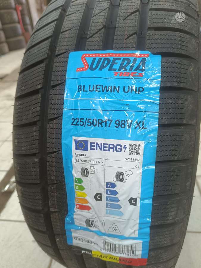 Superia Bluewin uhp, winter 225/50 R17