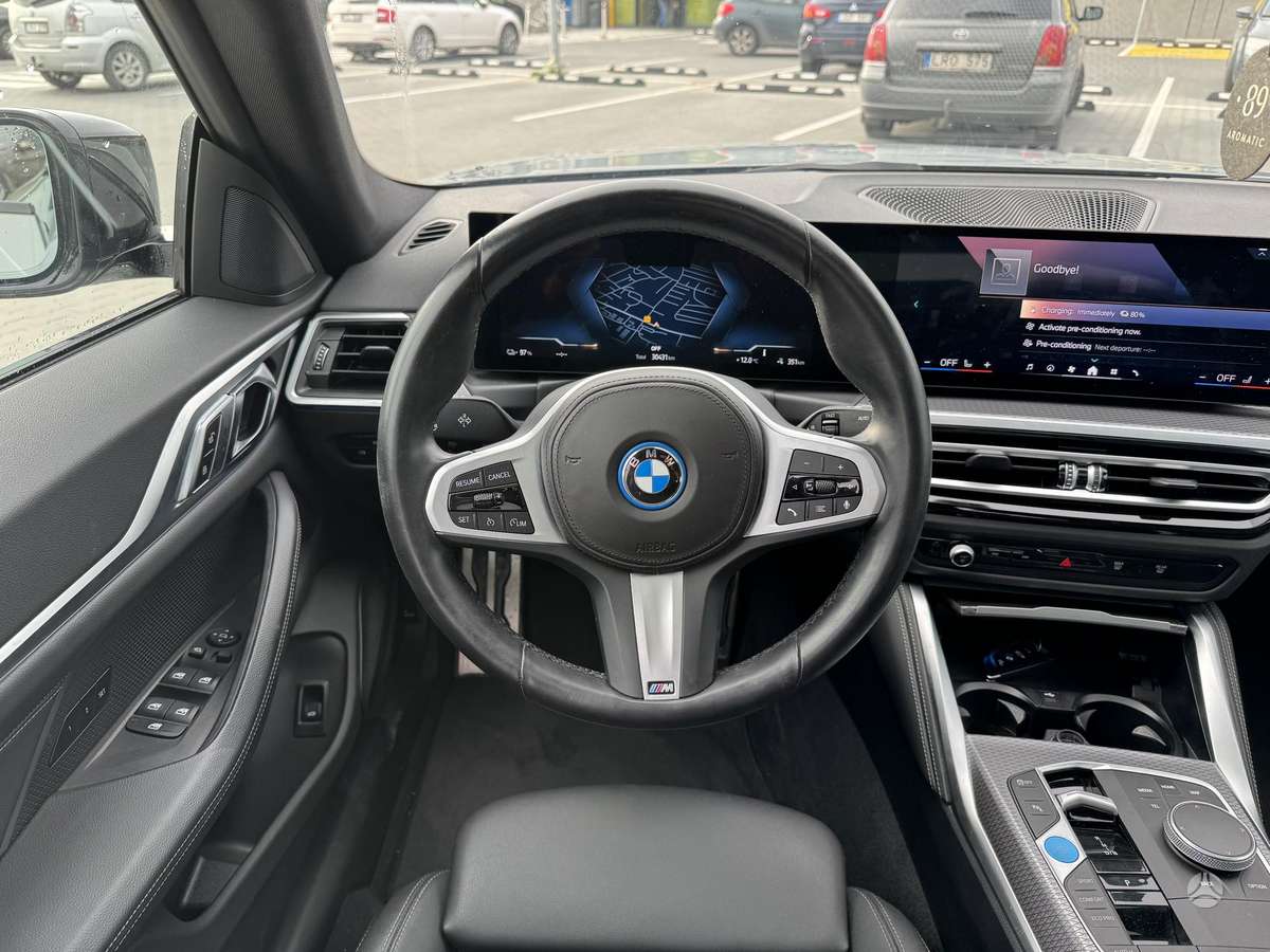BMW i4, saloon / sedan