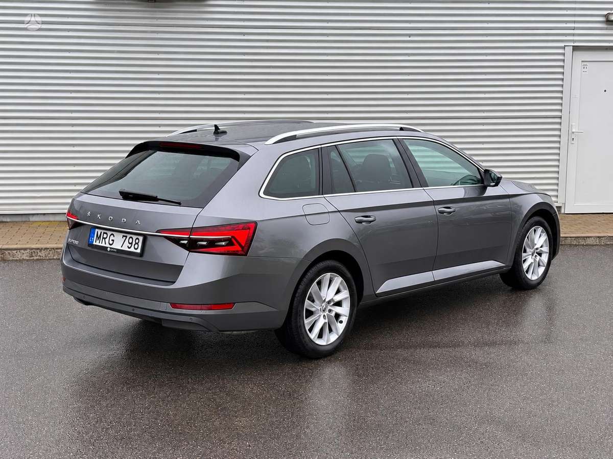 Skoda Superb, 2.0 l., wagon