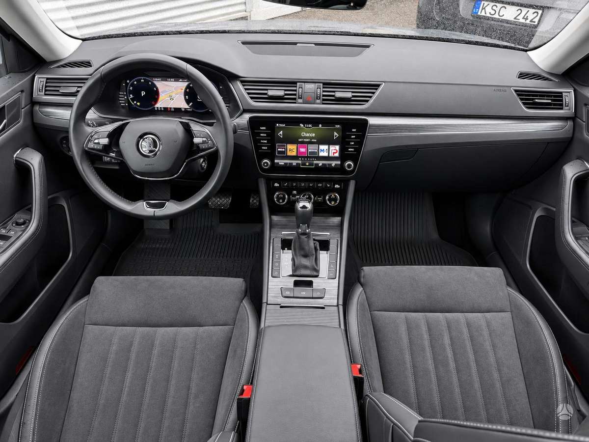 Skoda Superb, 2.0 l., Универсал