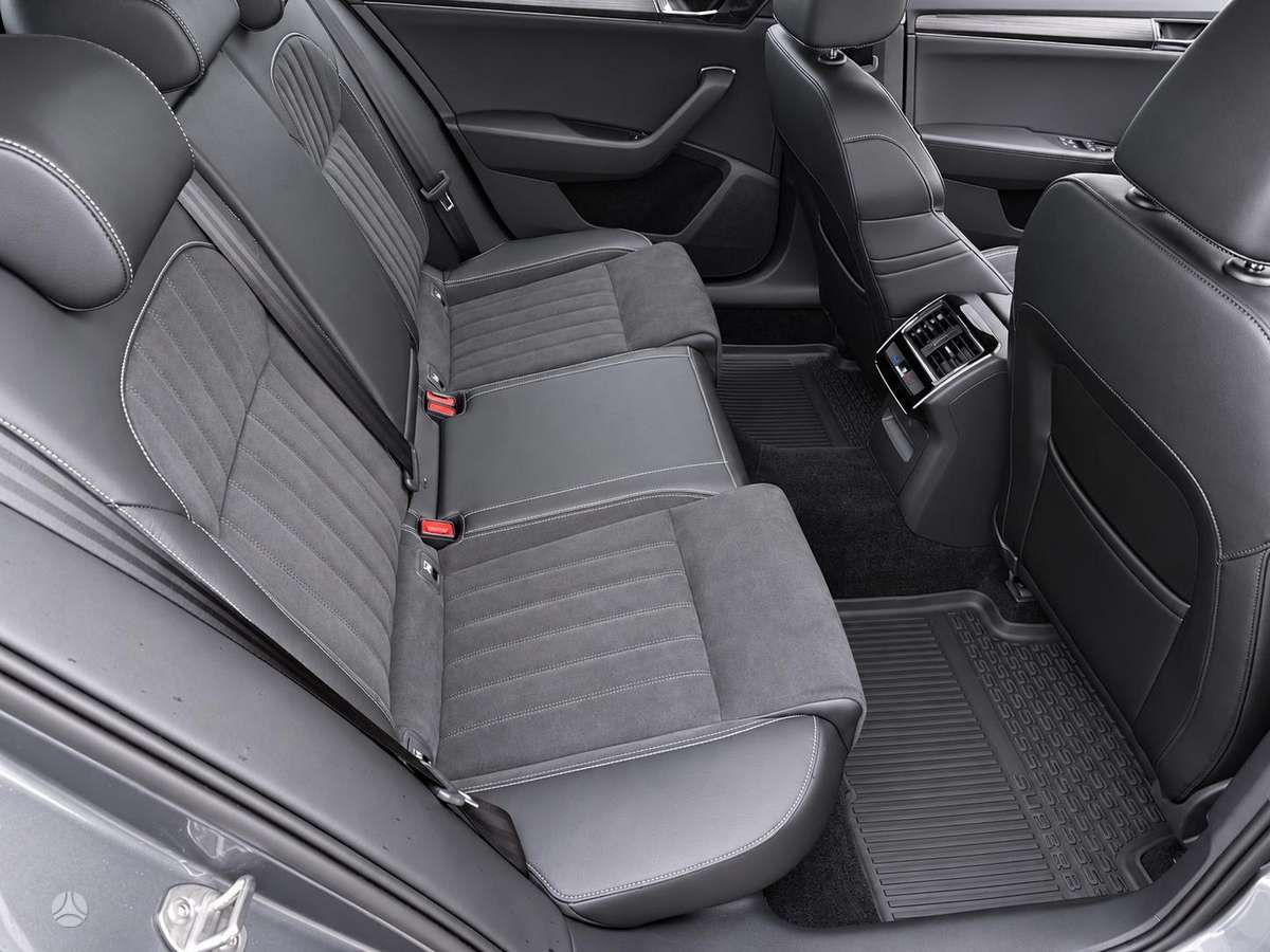 Skoda Superb, 2.0 l., wagon