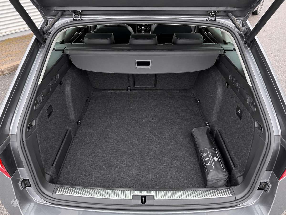 Skoda Superb, 2.0 l., wagon