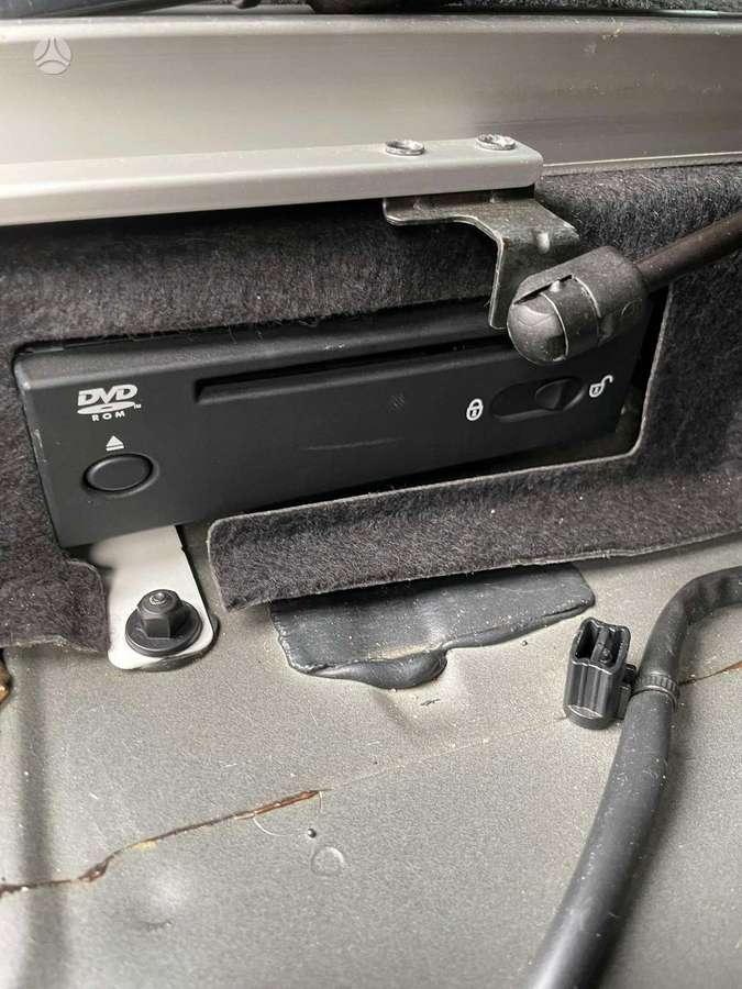 Volvo XC70, 2.4 l., wagon