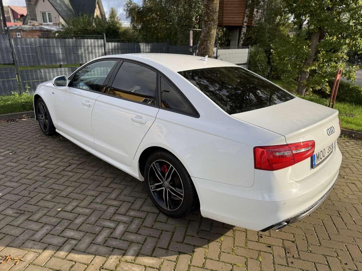 Audi A6, 3.0 l., Седан