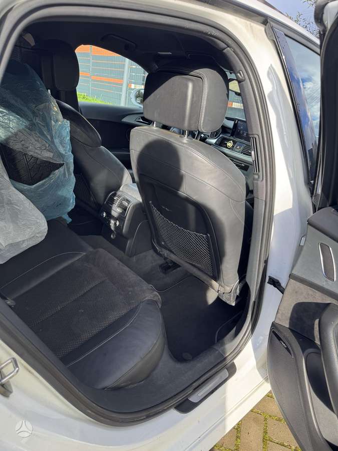 Audi A6, 3.0 l., Седан