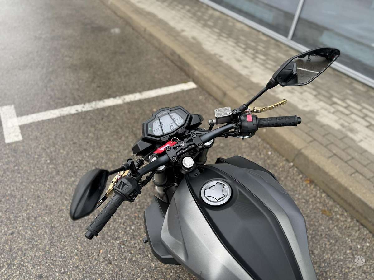 Yamaha MT 125 125cc, street / classic