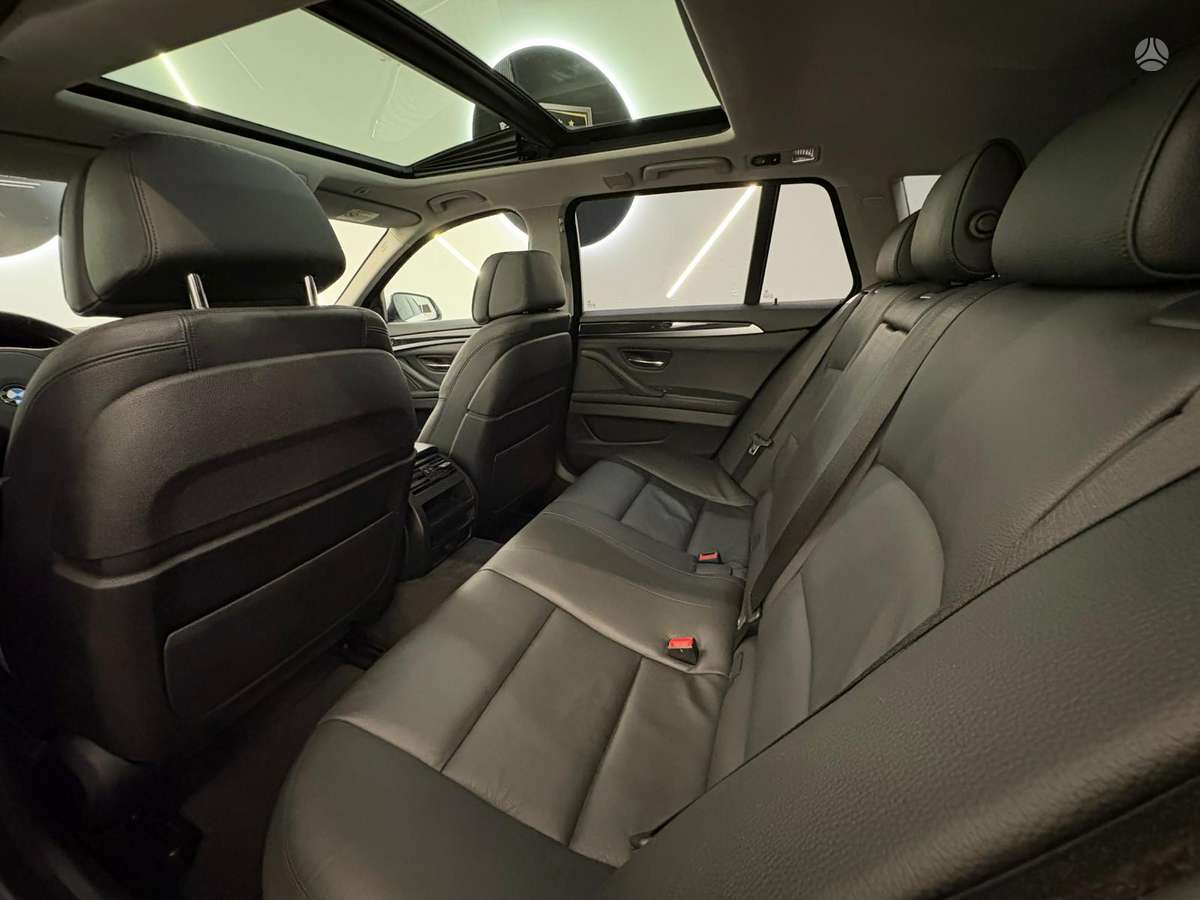 BMW 530, 3.0 l., wagon
