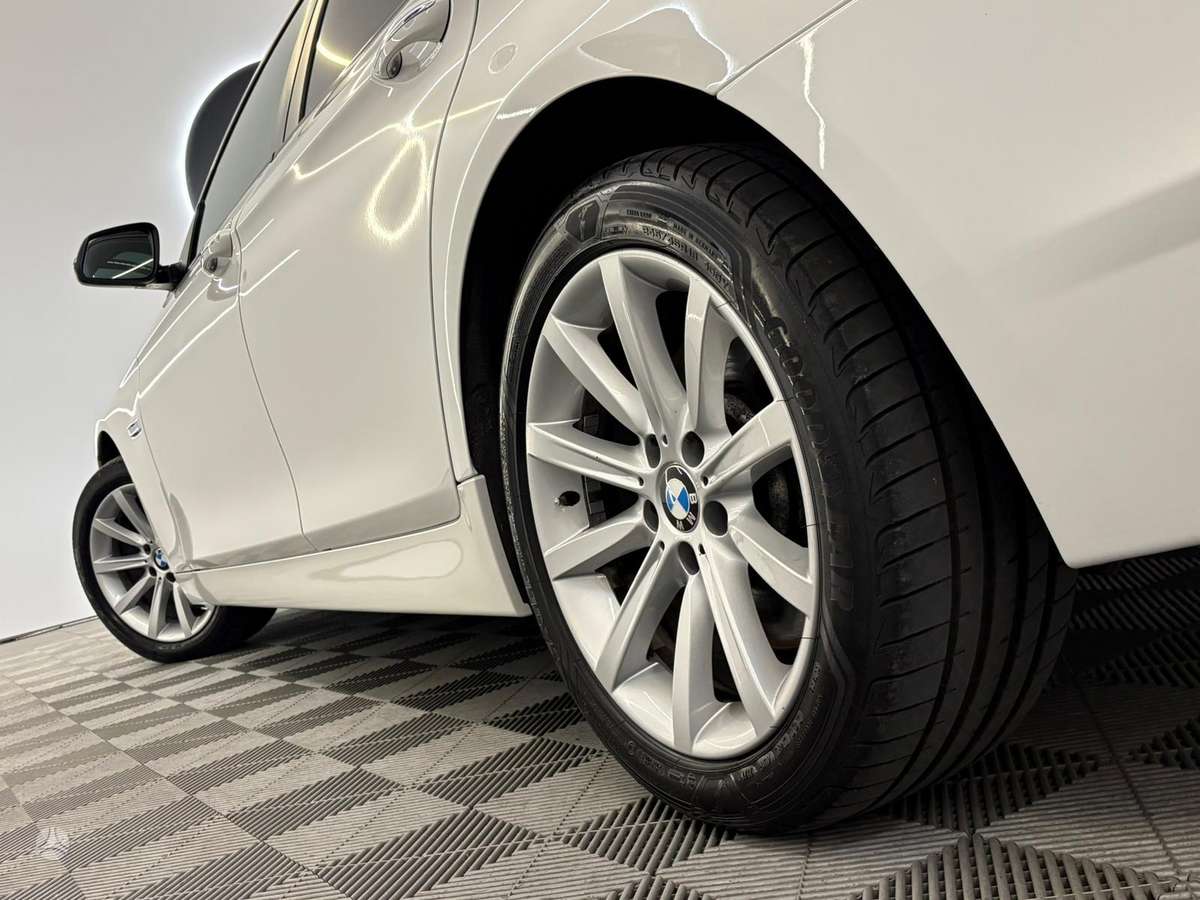 BMW 530, 3.0 l., wagon