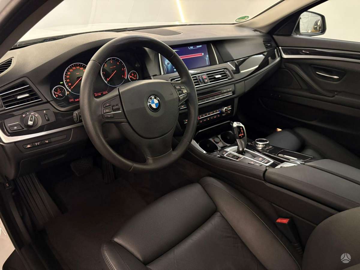 BMW 530, 3.0 l., wagon