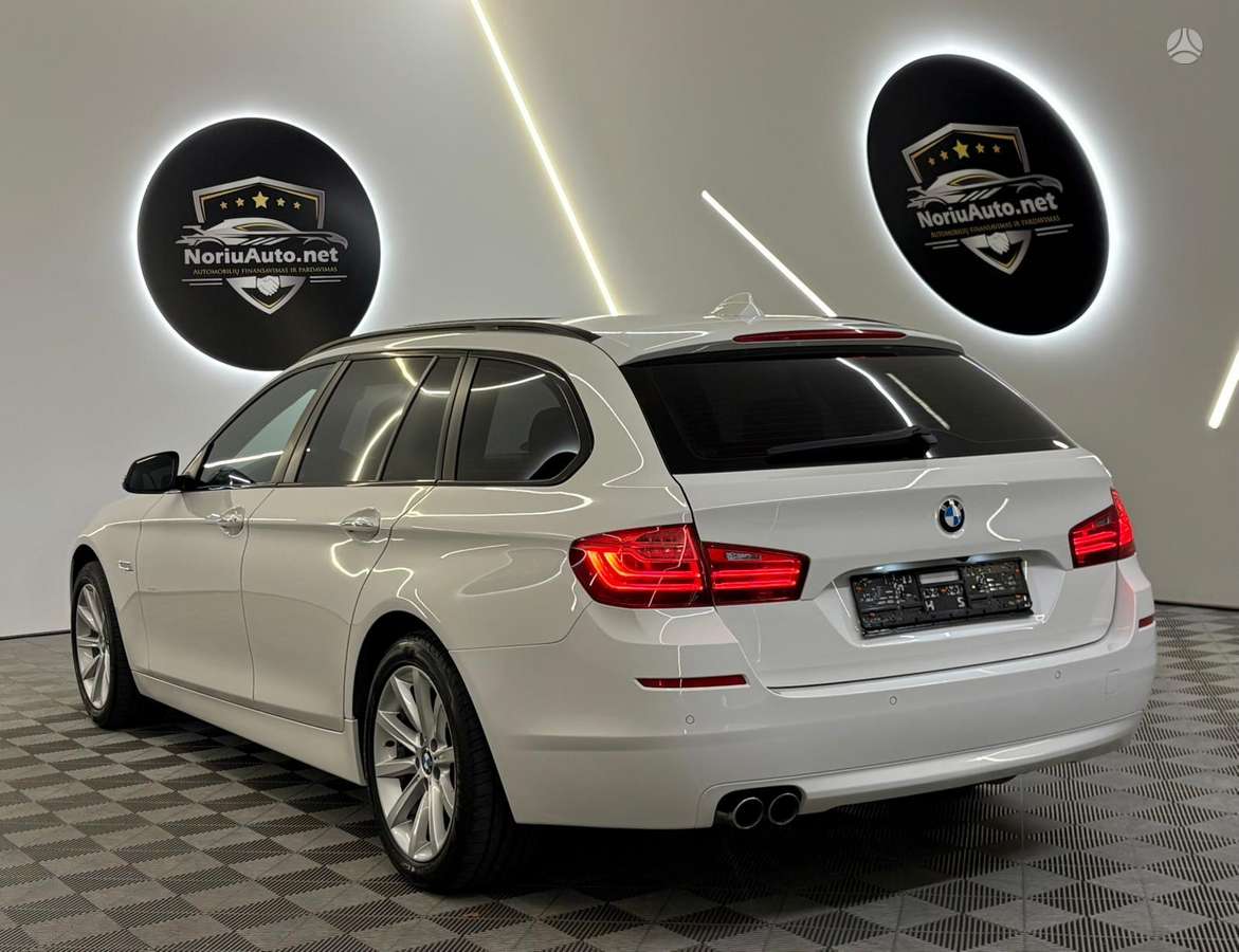 BMW 530, 3.0 l., wagon