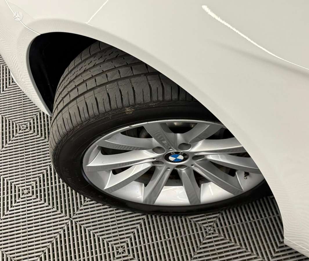 BMW 530, 3.0 l., wagon