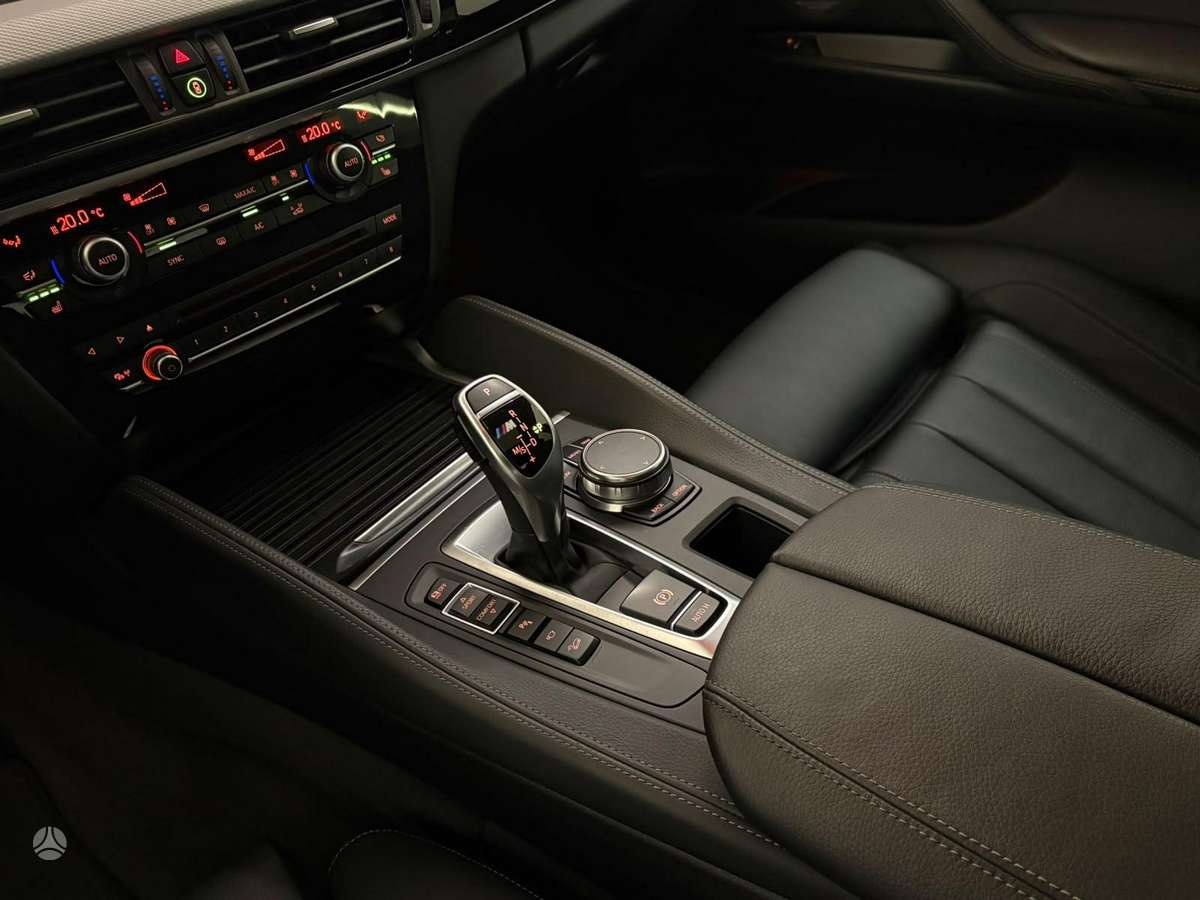BMW X6, 3.0 l., Внедорожник / Кроссовер