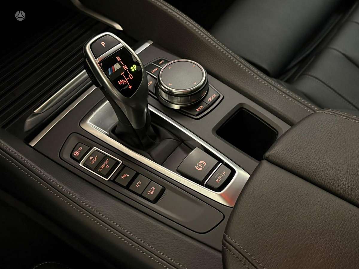 BMW X6, 3.0 l., Внедорожник / Кроссовер