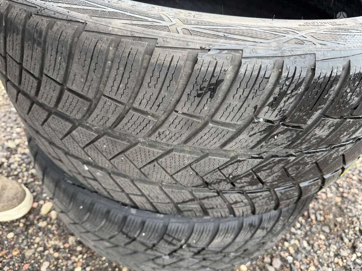 Vredestein, зимние 265/40 R22