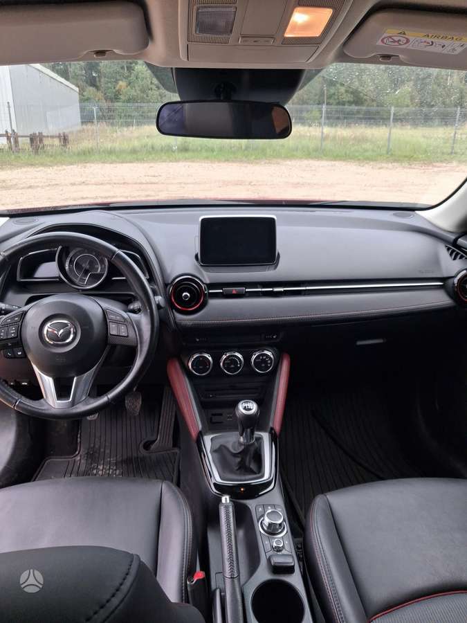 Mazda CX-3, 2.0 l., off-road / crossover