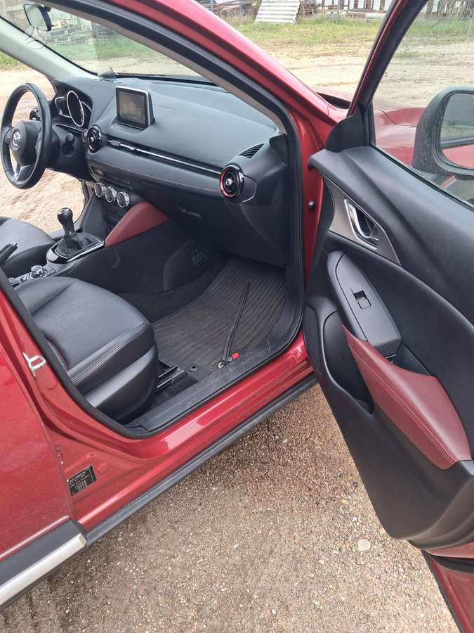 Mazda CX-3, 2.0 l., off-road / crossover