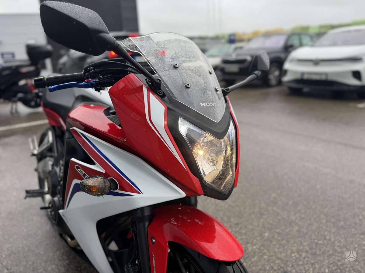 Honda CBR 650cc, street / classic