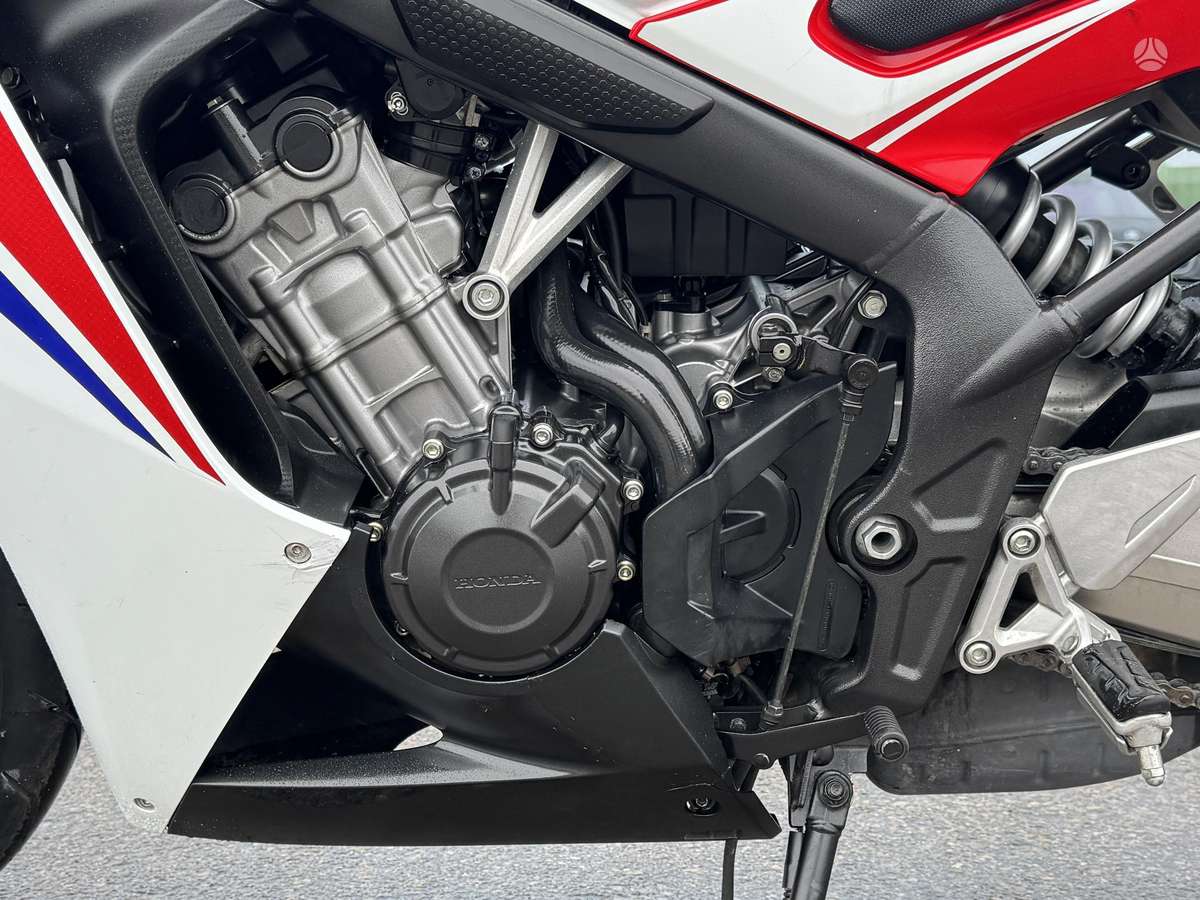 Honda CBR 650cc, street / classic