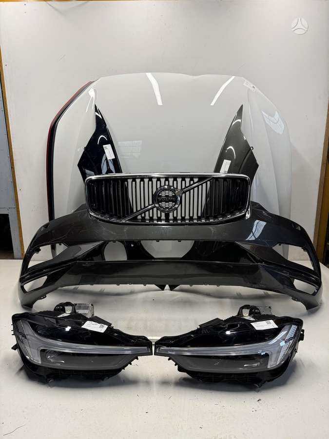Volvo XC60 body parts