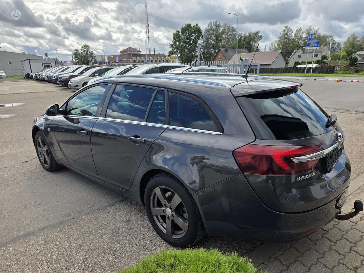Opel Insignia, 2.0 l., wagon