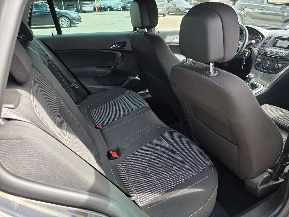 Opel Insignia, 2.0 l., wagon