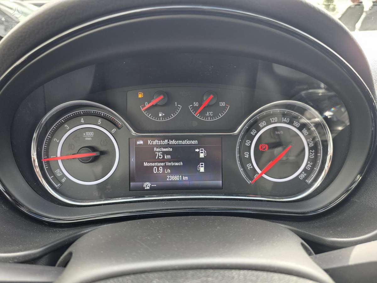 Opel Insignia, 2.0 l., wagon
