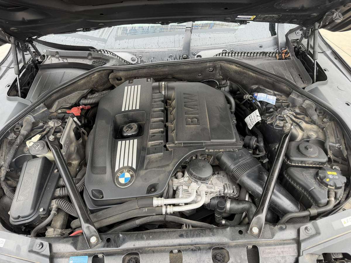 BMW 740