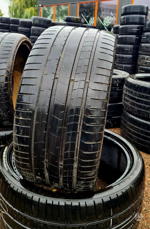 Pirelli P ZERO, summer 315/30 R22