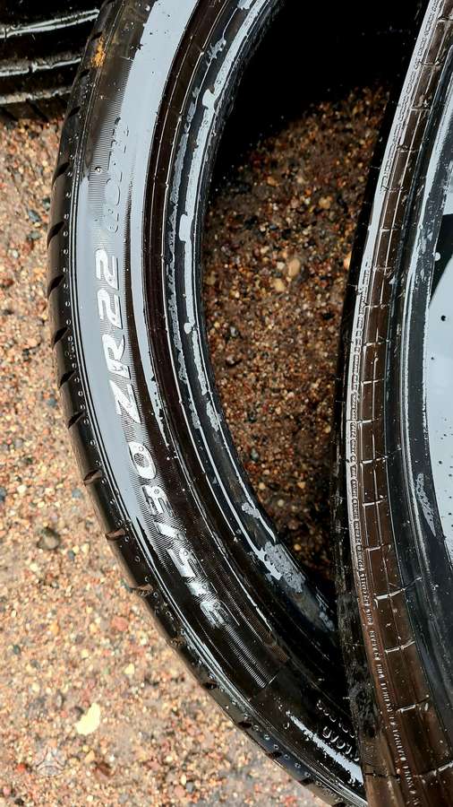 Pirelli P ZERO, vasaras 315/30 R22